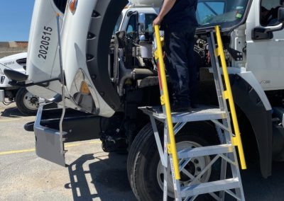 an image of Boca Raton semi truck repair service